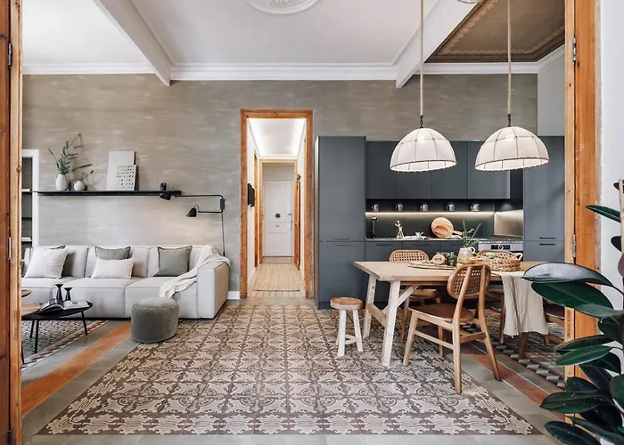 Tella - 2 Bedrooms And Office In Eixample Esquerra Barcelona