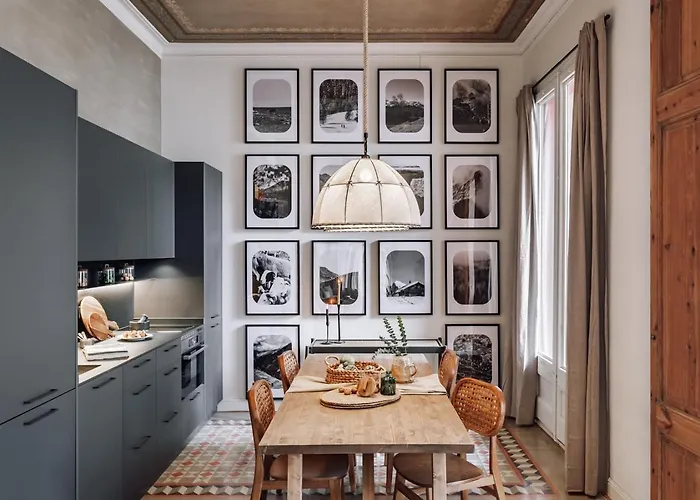 Tella - 2 Bedrooms And Office In Eixample Esquerra 아파트