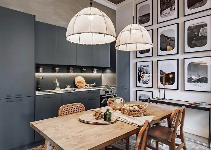 Tella - 2 Bedrooms And Office In Eixample Esquerra